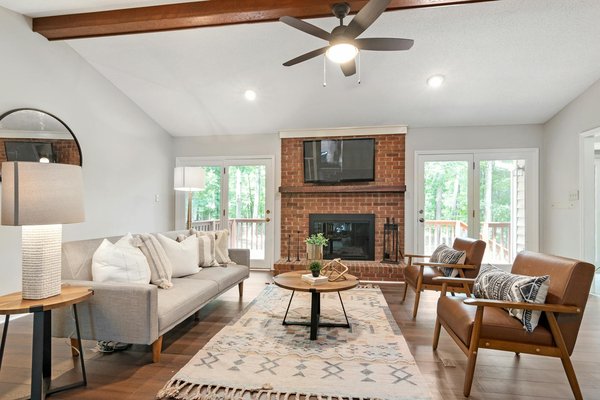 La transformation d'une piscine discount en véritable paradis aquatique